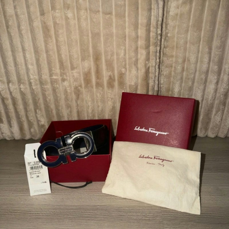 Salvatore Ferragamo Reversible Gancini Belt Navy Black