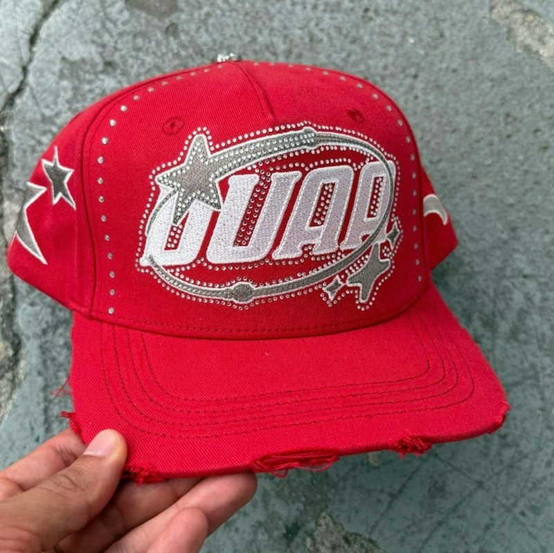 Duaa Rhinestone Star Cap Red