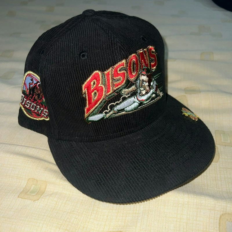 New Era Buffalo Bisons Fitted Hat Black Styll