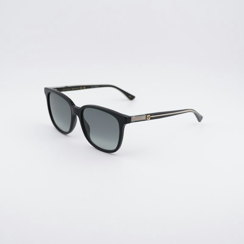 Gucci Square Sunglasses Black / Grey