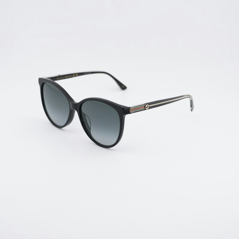 Gucci Square Sunglasses Black / Grey