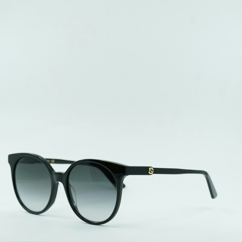 Gucci GG0488S 001 Round Sunglasses Black / Grey Gradient