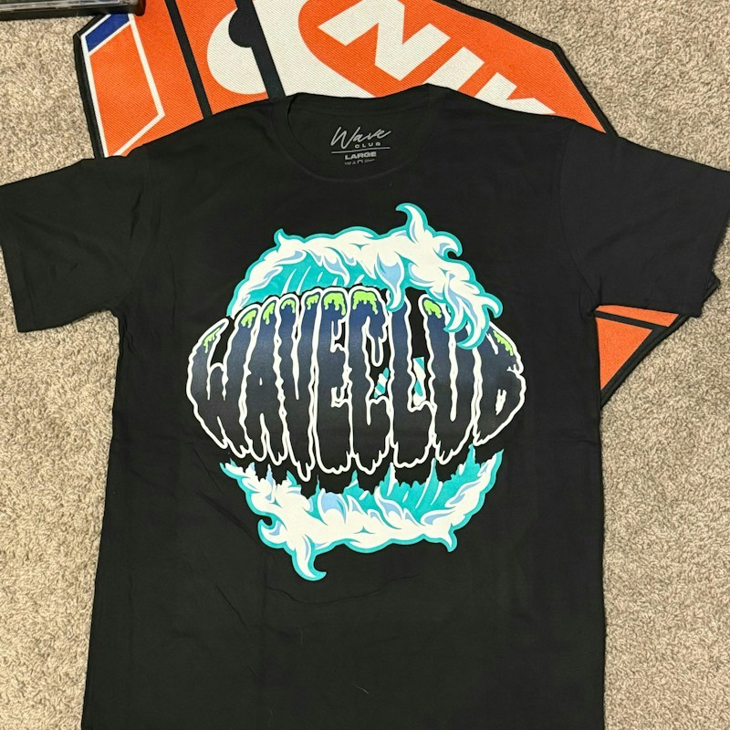 Wave Club Graphic T-Shirt Black