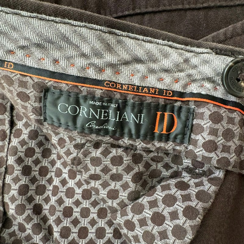 Corneliani ID Corinto Chinohose aus Stretchbaumwolle Braun