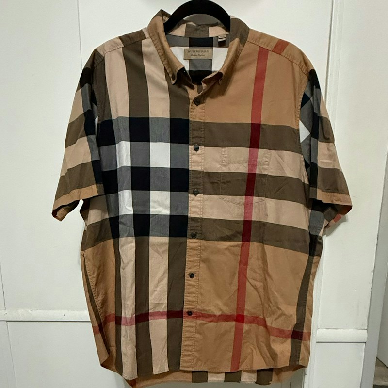 Burberry Check-Kurzarmhemd mit Knopfleiste Archive Beige