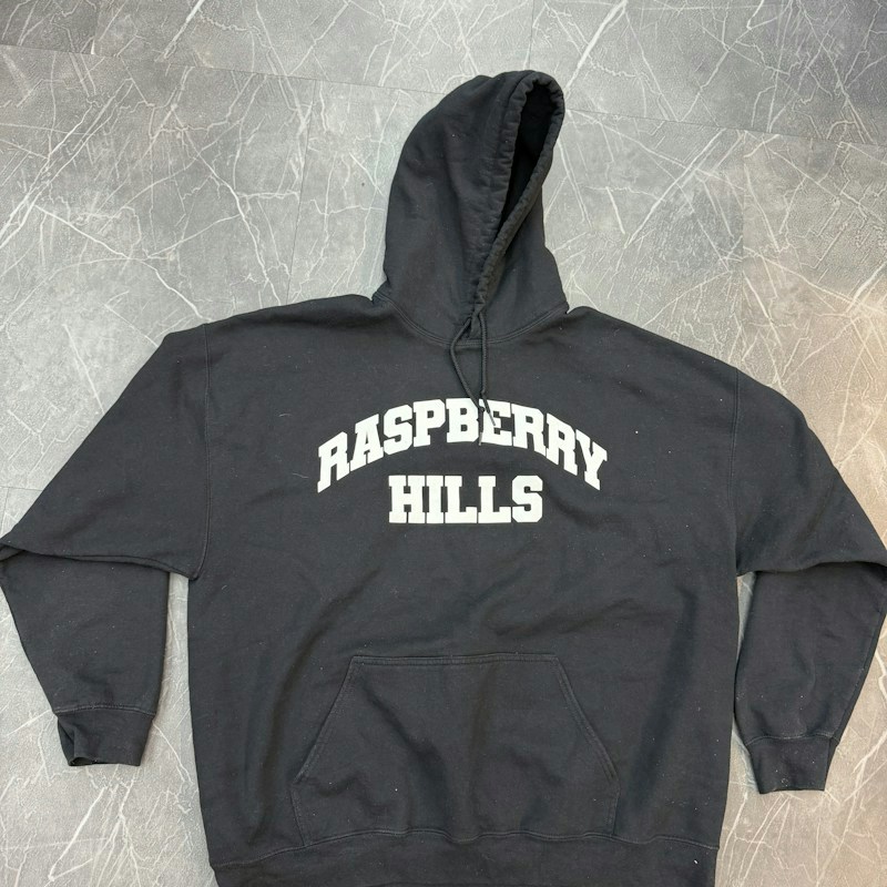 GvGallery Raspberry Hills Hooded Sweatshirt Black