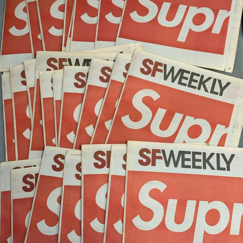 Quantité de 25 journaux hebdomadaires Supreme SF