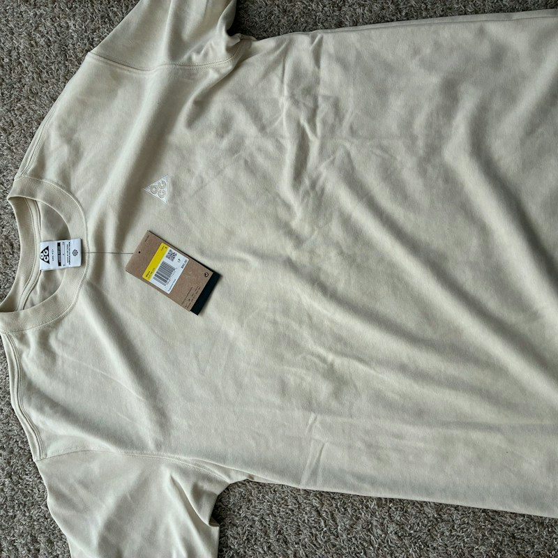 Nike ACG Kurzarmshirt Schwarz