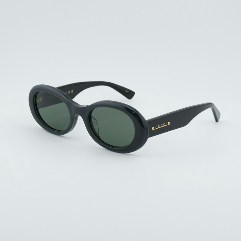 Gucci GG1587SA 001 Ovale Sonnenbrille Schwarz/Grau