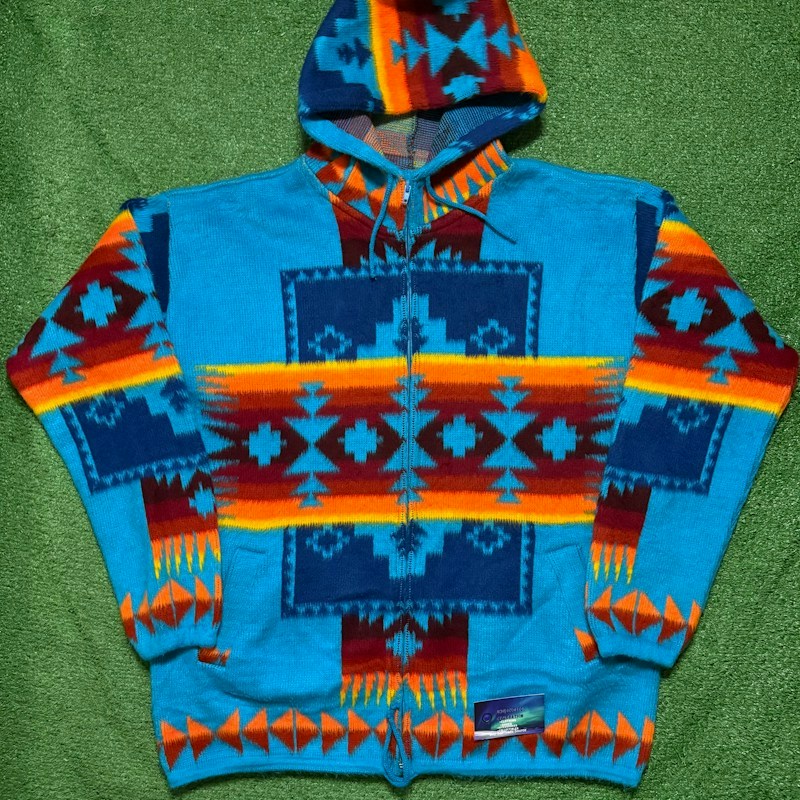 Artesanias Tuntaquimba Wool Aztec Hoodie
