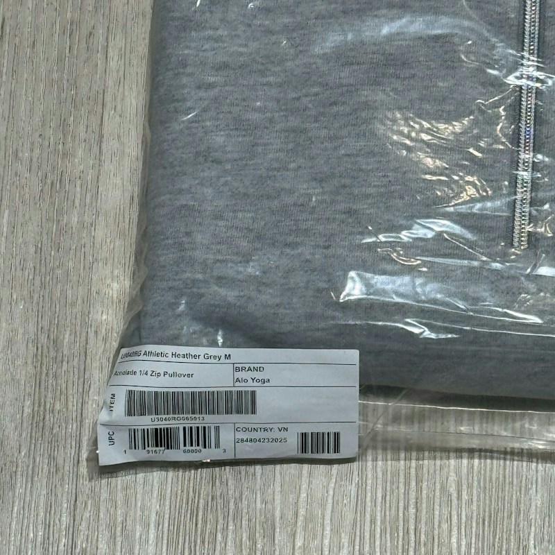 Alo Yoga Accolade 1/4 Zip Pullover Athletic Heather Gray