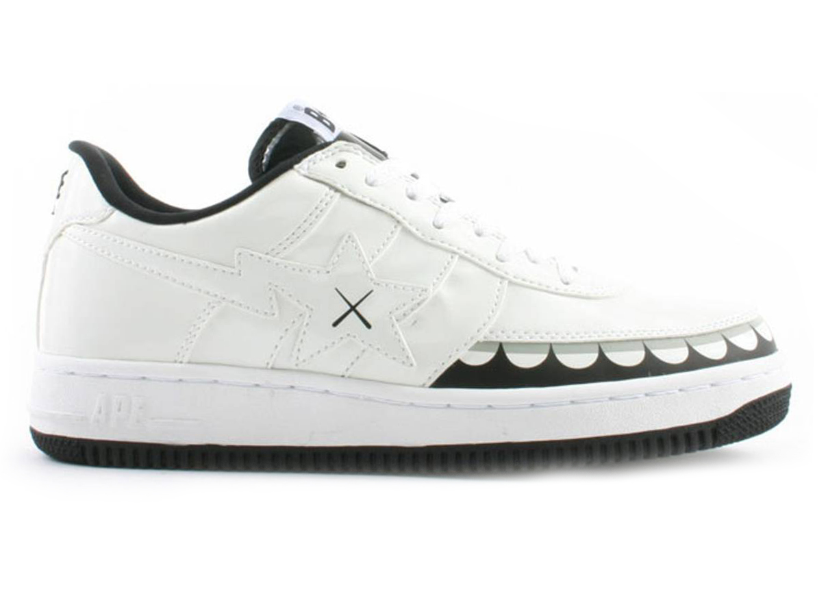 A Bathing Ape Bape Sta Low KAWS Chompers White Men s FS 029 425 US