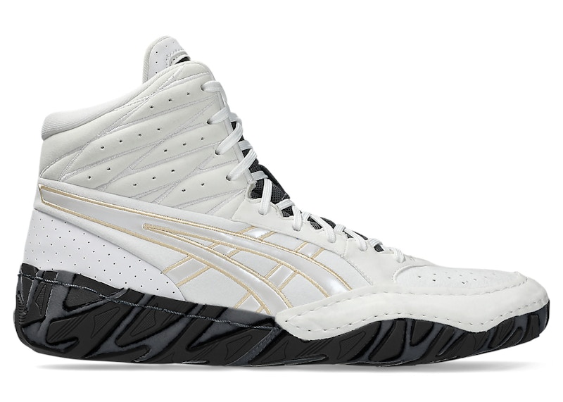 ASICS Aggressor 6 'White Champagne' | Men's Size 8.5 - 1081A067-100
