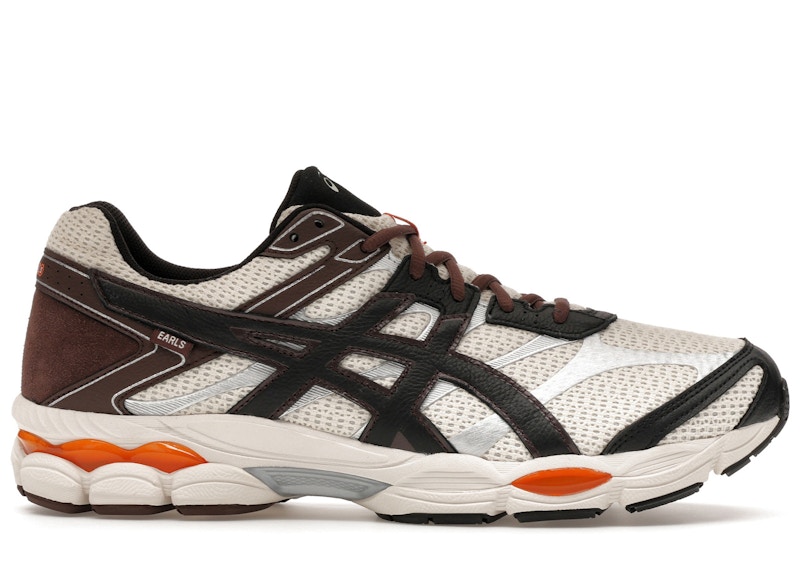Men's ASICS GelCumulus 16 Earls Sneakers in Coconut Milk/Black (1203B053-200)