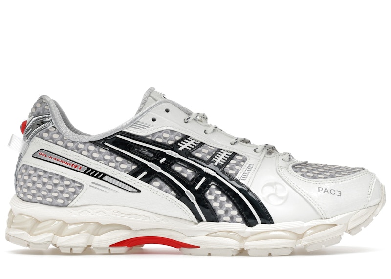 Men's ASICS GelKayano 12.1 PACE Sneakers in Cream/Black