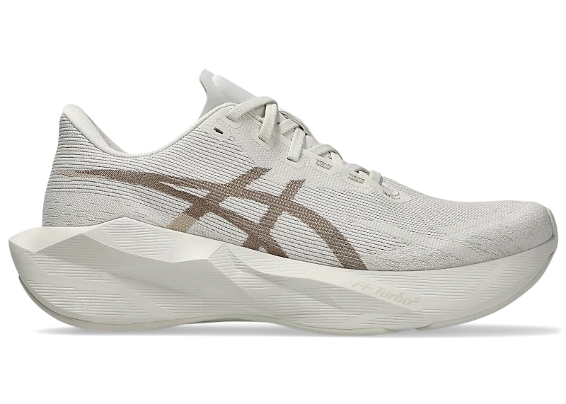 ASICS Novablast 6 Soft Oat Greige