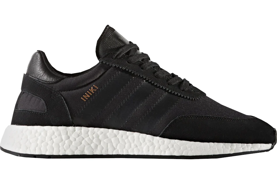 Adidas iniki blancas y top negras