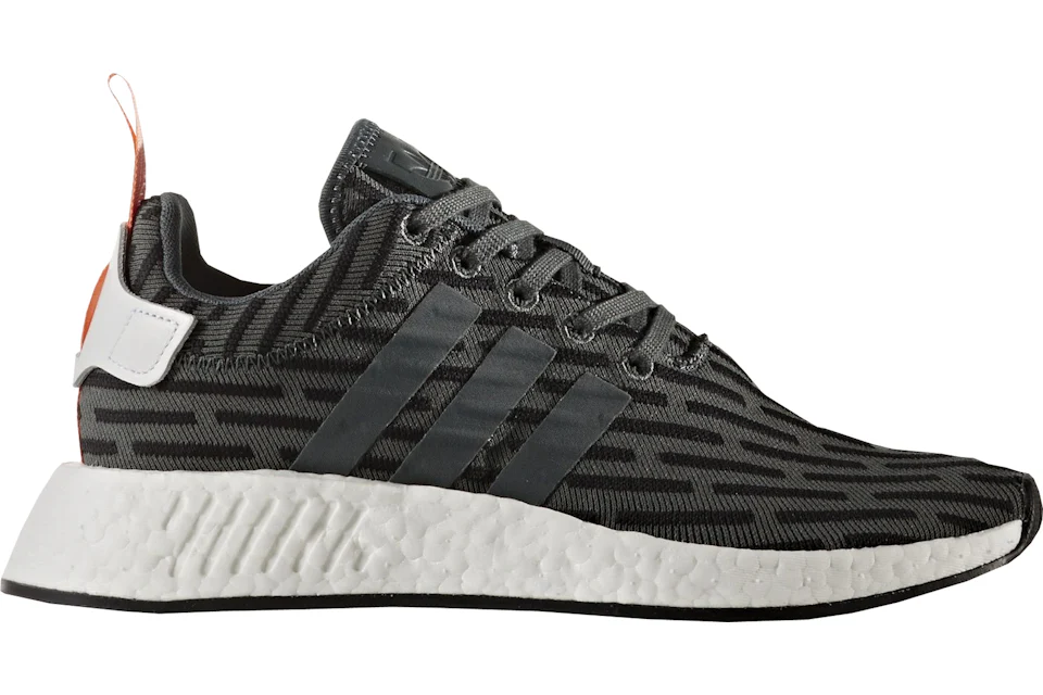 Adidas nmd r2 women's black and pink best sale