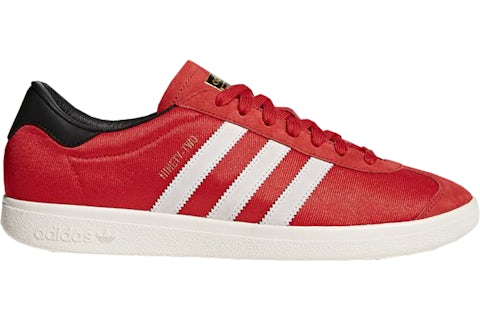 Manchester united adidas trainers clearance