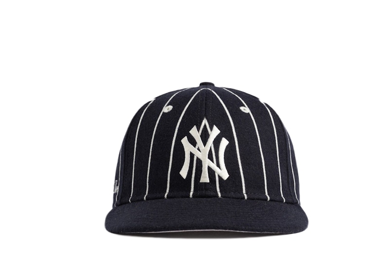 White pinstripe 2024 yankees hat