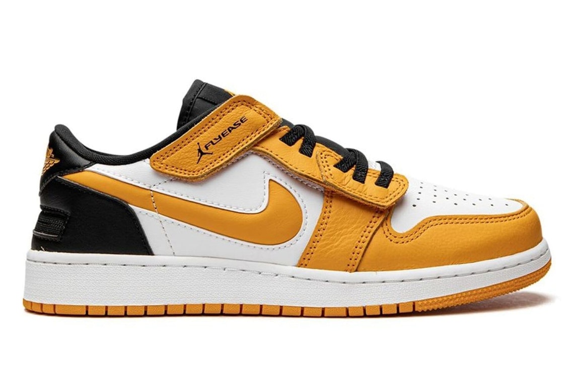 Pre-owned Jordan 1 Low Flyease Taxi White (gs) In White/black/taxi