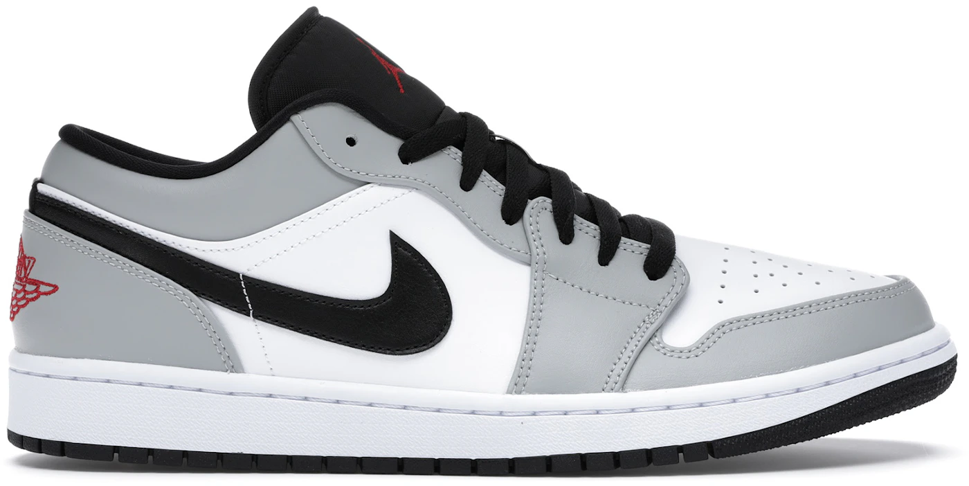 Does the Air Jordan 1 Fit True to Size? The AJ1 Sizing Guide - FARFETCH