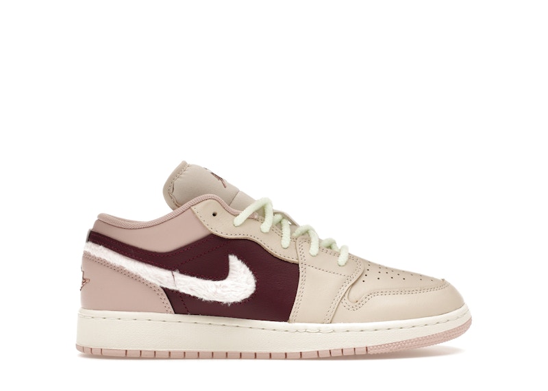 Jordan 1 Low SE Fur Swoosh (GS) - FZ3928-200 - US