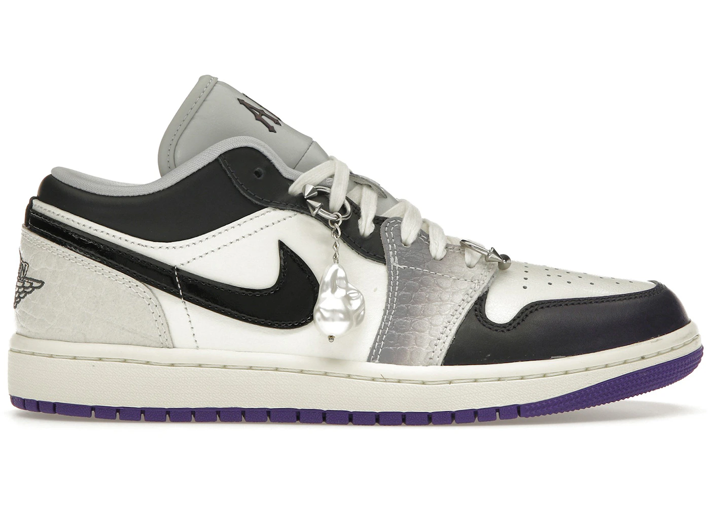 Women's Jordan Se Jordan Low SE Punk Rock (Women's) HF5759-101 US