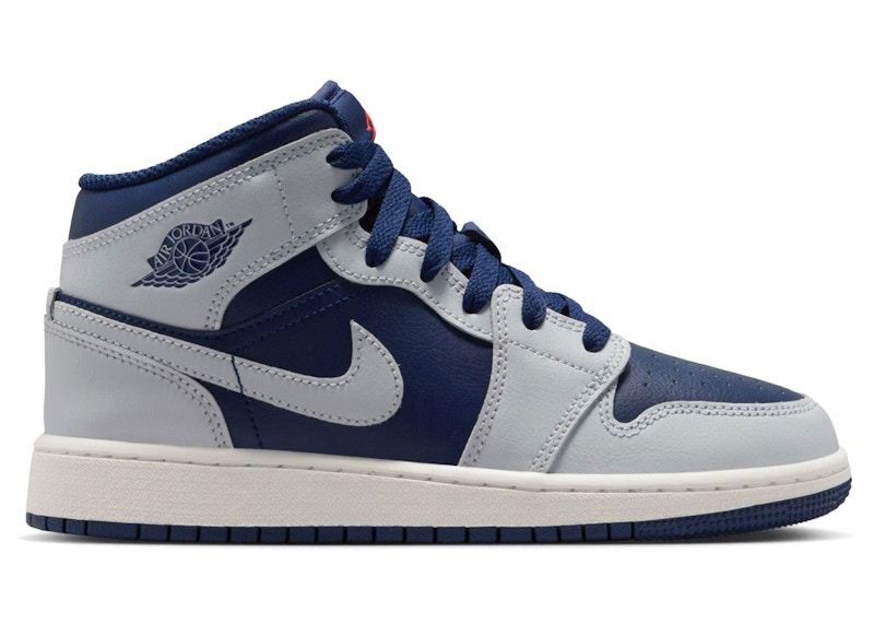 Jordan 1 Mid Blue Void (GS) - DQ8423-403 - US