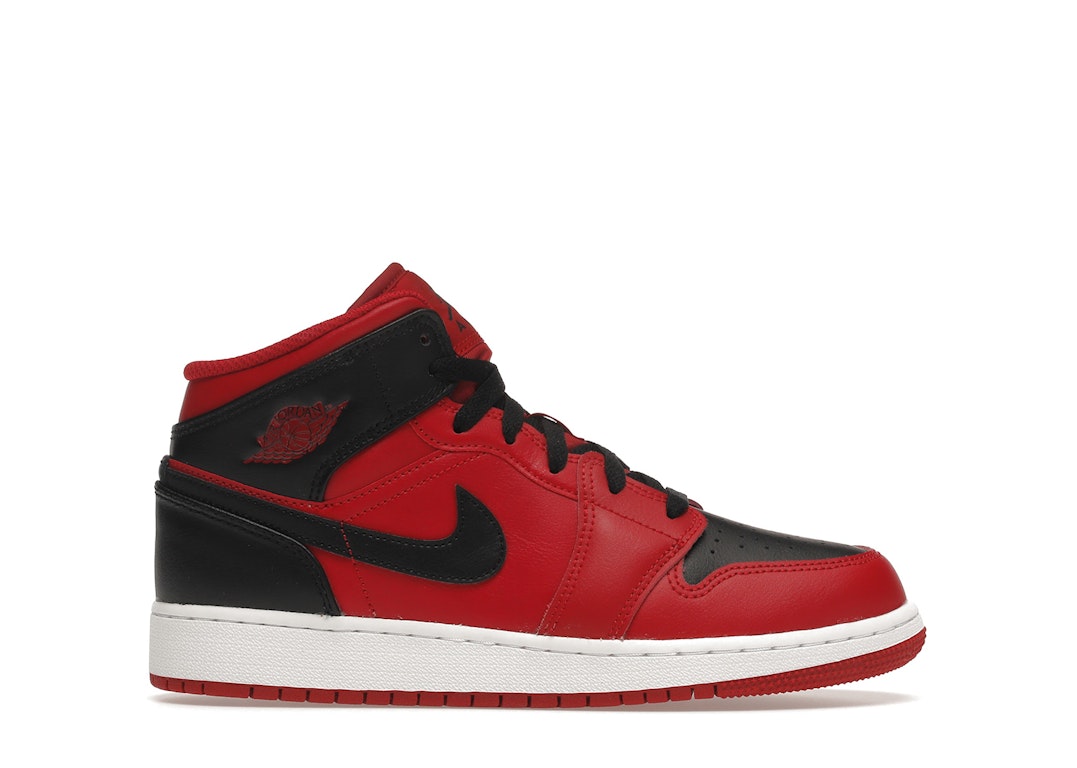 Pre-owned Jordan 1 Mid Reverse Bred (2021) (gs) In Gym Red/white/black