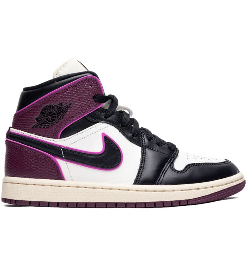 Mid Se Foot Locker Nike Jordans Nike Jordan Jordan Mid Triple