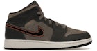 Jordan 1 Mid SE Night Stadium (para escolares)