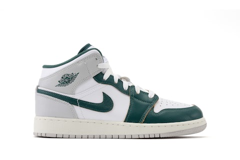 Outfit Jordan 13s Aurora Green Kids' Sneakers And Shoes Jordan Air