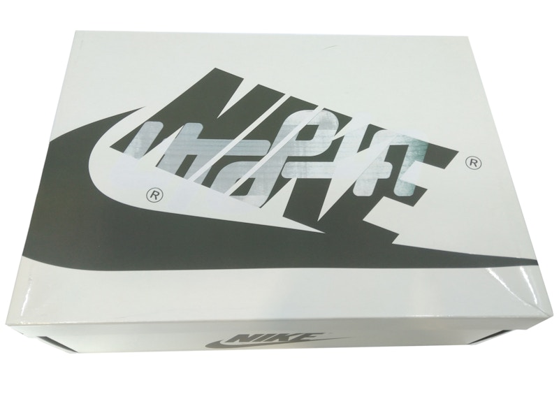 travis scott friends and family jordan 1