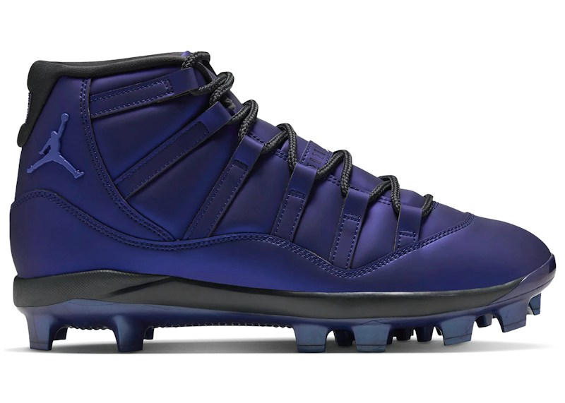 Jordan 11 Mid MCS Cleat Space Jam