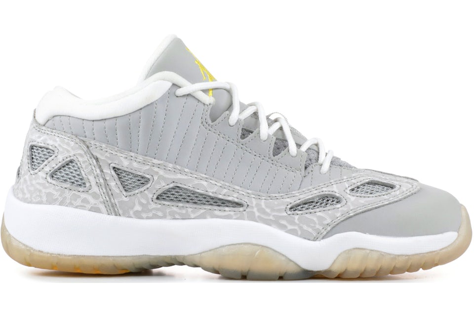 Jordan retro 11 low le boys online