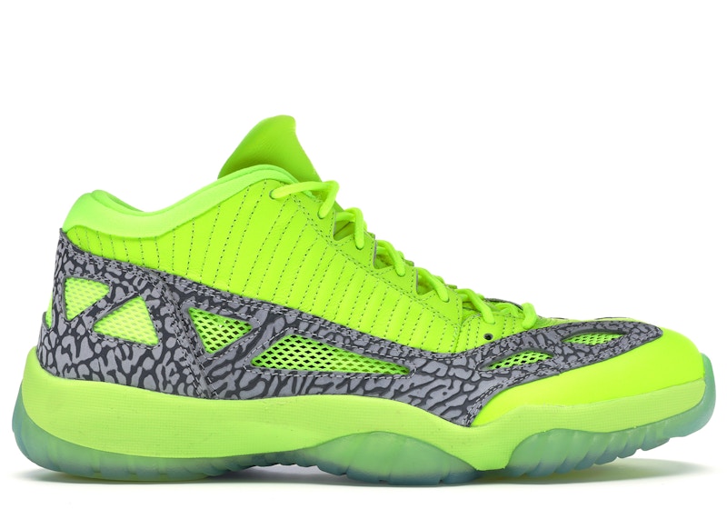 air jordan 11 low ie volt