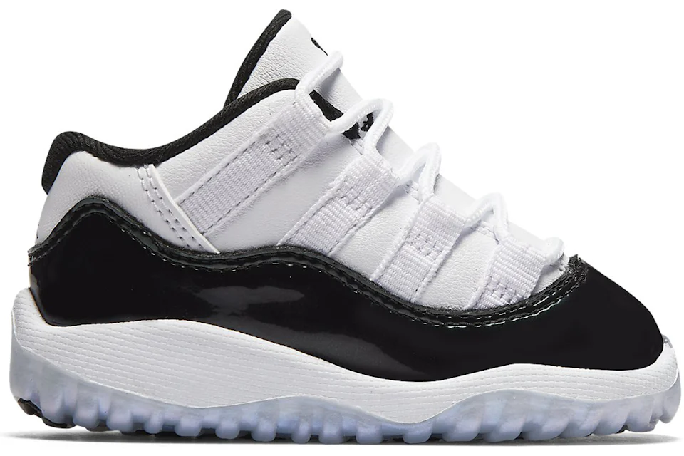 Air jordan 11 retro low iridescent best sale