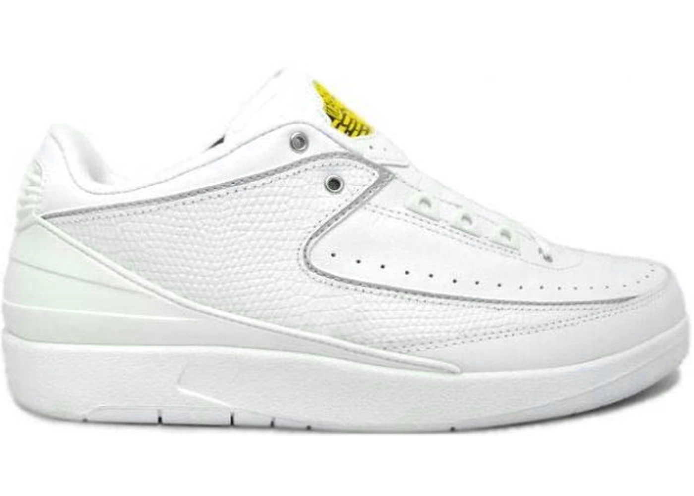 Jordan 2 all white hotsell