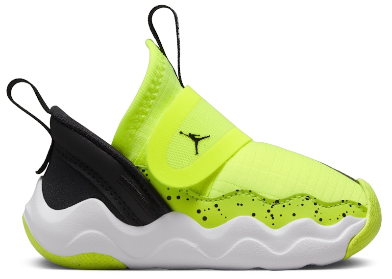 JORDAN Pre-owned 23/7 Sneakers In Volt/white/black In Multi