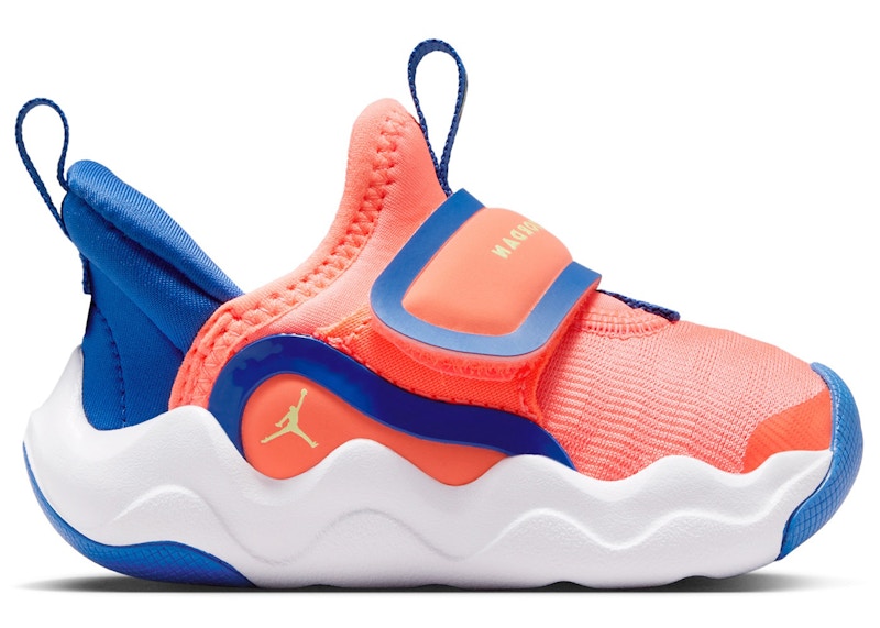 Jordan 23/7.2 EasyOn Sneakers in Bright Mango/Game Royal/White