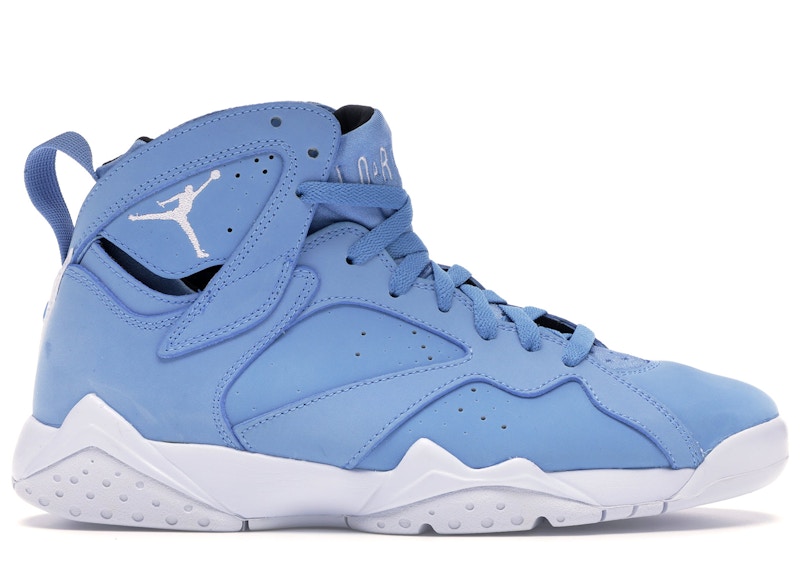 Jordan 7 Retro Pantone