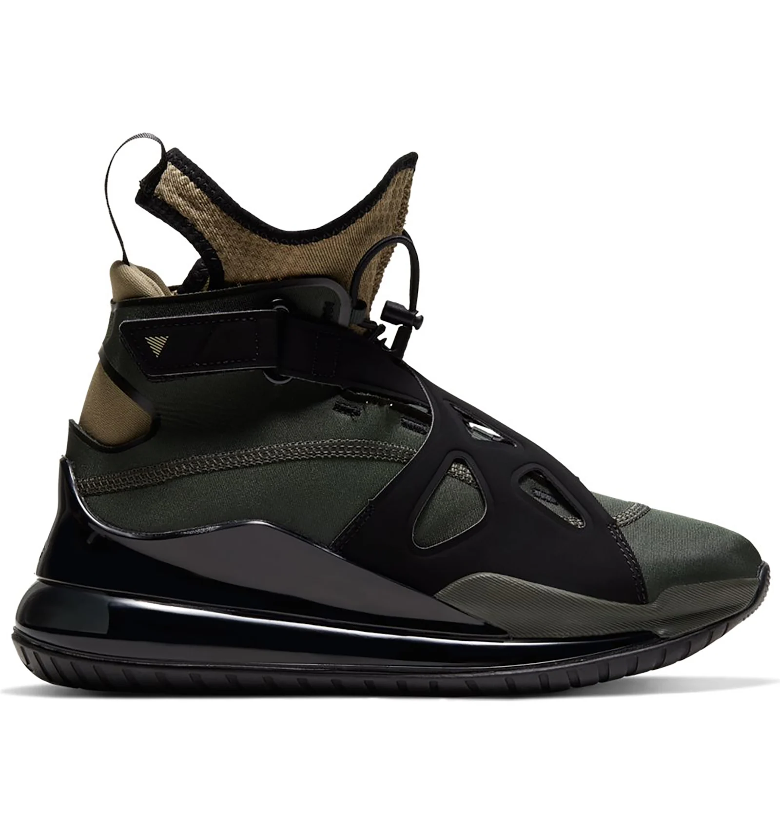 Nike latitude hot sale