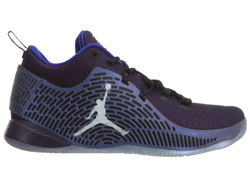 Cp3 purple sale shoes