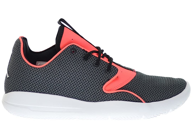 Jordan eclipse hotsell noir pas cher