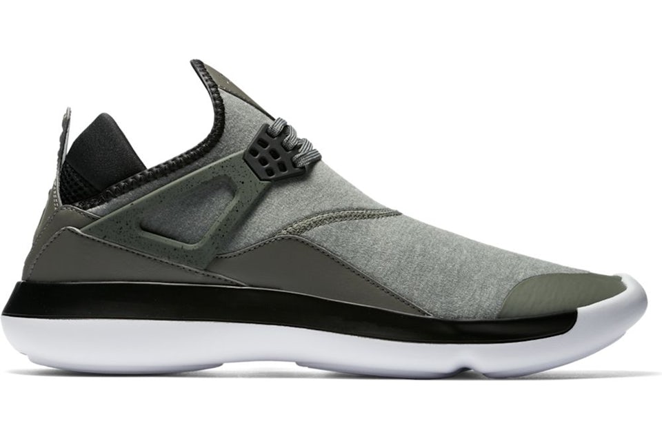 Jordan sales fly price