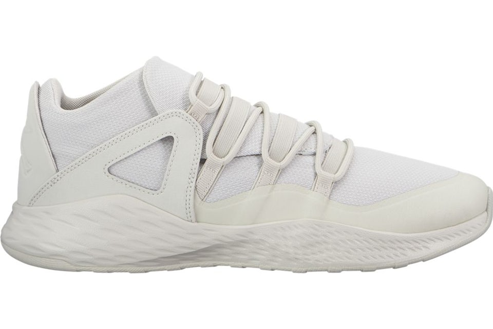 Jordan formula 23 low white hotsell