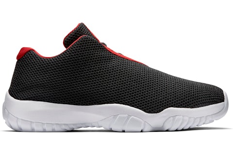 Jordan Future Low Schwarz Rot WeiB Herren 718948 001 DE
