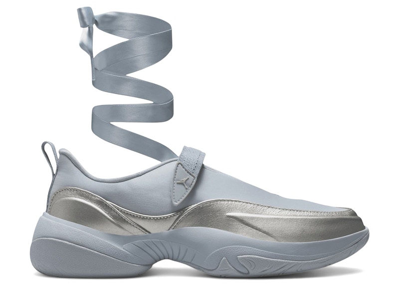 Jordan Pointe Grey (Women's) Sneakers in Metallic Silver/Photon Dust/Smoke Grey