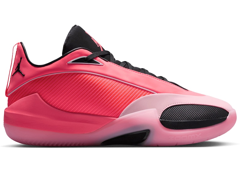 Jordan Triangle Hyper Punch Black